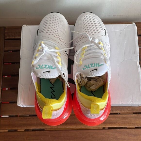 Nike Air Max 270 White Bright Crimson USA Women Size 8/UK 5.5/EU 39(FZ3624-100) - Picture 6 of 13